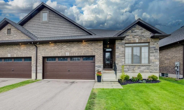 15 Matheson Crescent