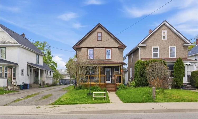 54 Evan Street