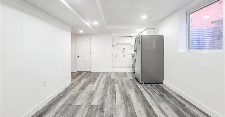 Basement-18 Puritan Court, Hamilton, ON, L8E 4L1 - 9