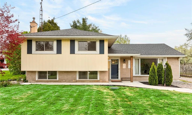 183 Sunnyridge Road