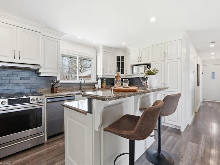 8951 Silver Street, West Lincoln, ON, L0R 1E0 - 12