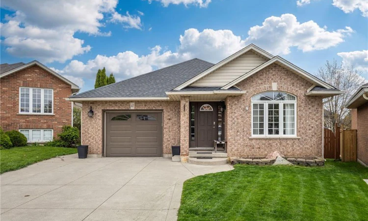 47 Hannah Crescent