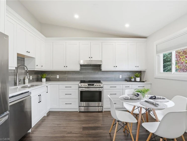 114 Luscombe Street, Hamilton, ON, L9A 2K1 - 14