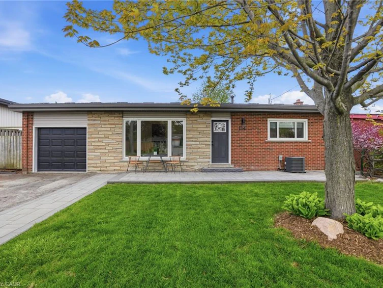 114 Luscombe Street, Hamilton, ON, L9A 2K1 - 3
