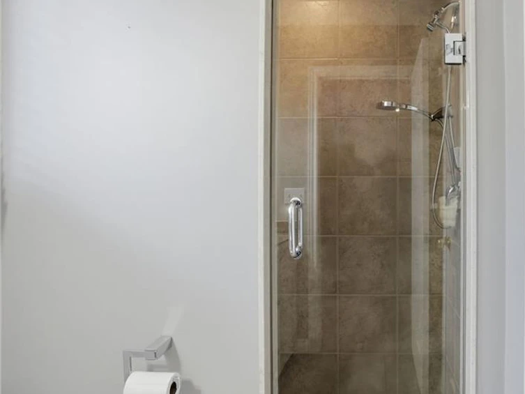 20 Commando Court, Hamilton, ON, L8B 0J6 - 36