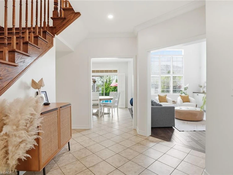 20 Commando Court, Hamilton, ON, L8B 0J6 - 6