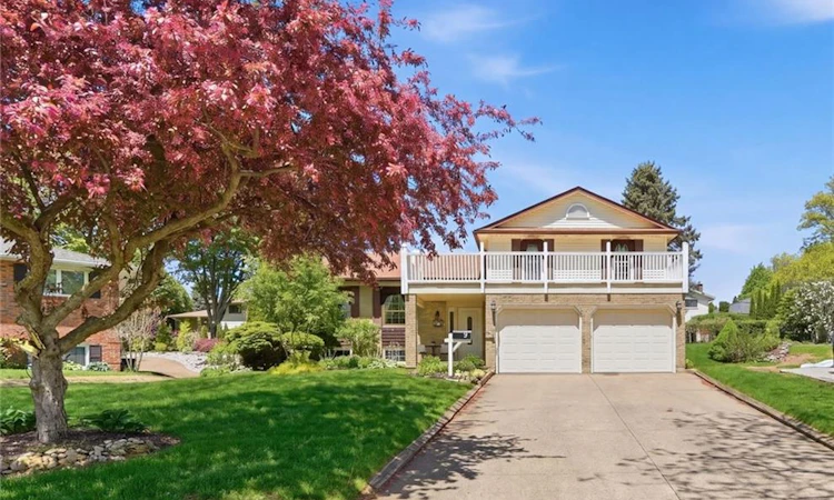 9 Magnolia Court