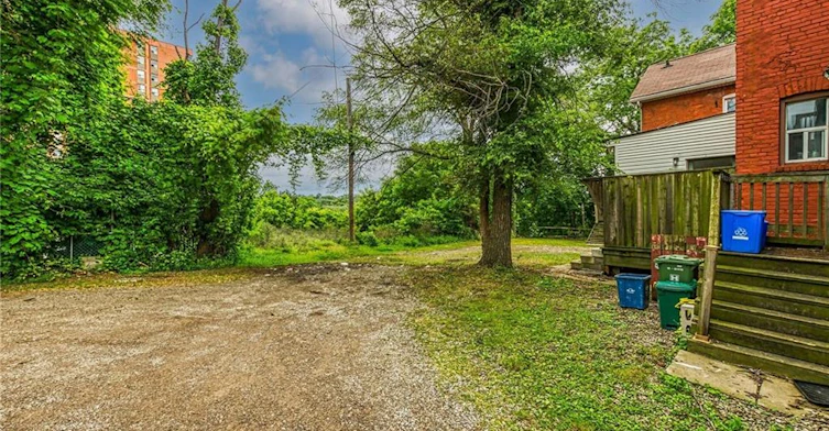 738 King Street W, Hamilton, ON, L8S 1J8 - 34