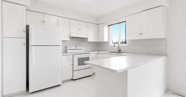 Upper-Main-21 Kirk Street, St. Catharines, ON, L2S 1B9 - 4