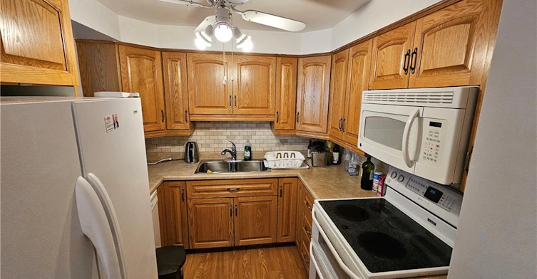 1204-1414 King Street E, Kitchener, ON, N2G 4T8 - 3