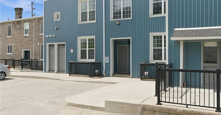 106-58 Beverly Street, Cambridge, ON, N1R 3Z7 - 4