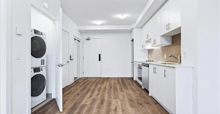 220-461 Green Road, Hamilton, ON, L8E 0L5 - 6