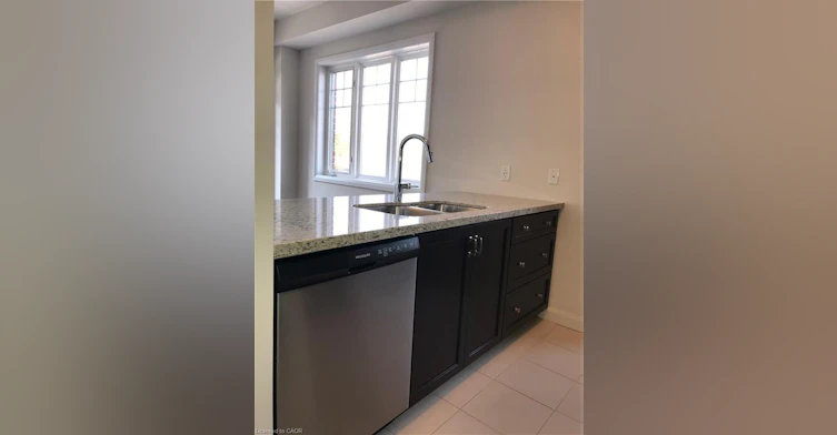 38-1169 Garner Road E, Hamilton, ON, L9G 3K9 - 24