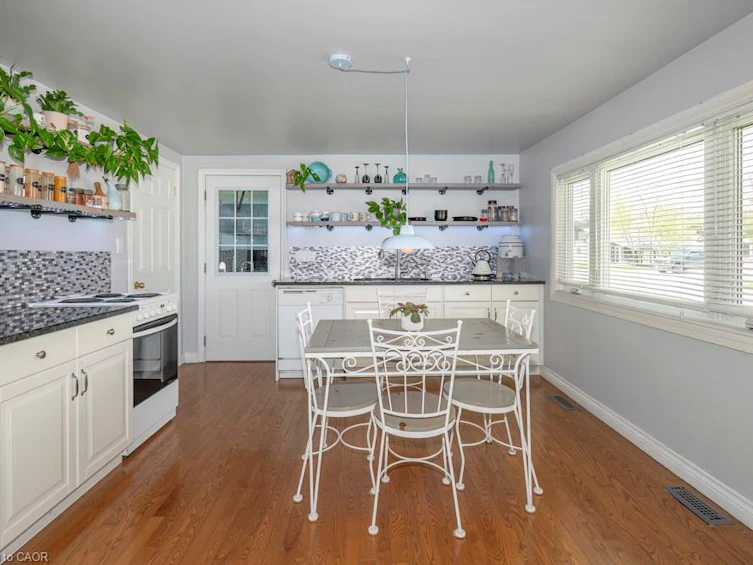 111 Elizabeth Street W, West Grey, ON, N0G 1R0 - 4