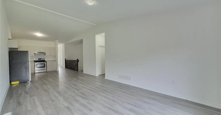 28-550 Grey Street, Brantford, ON, N3S 0K3 - 17