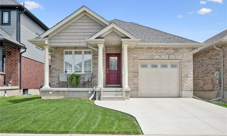 156 Woodberry Crescent