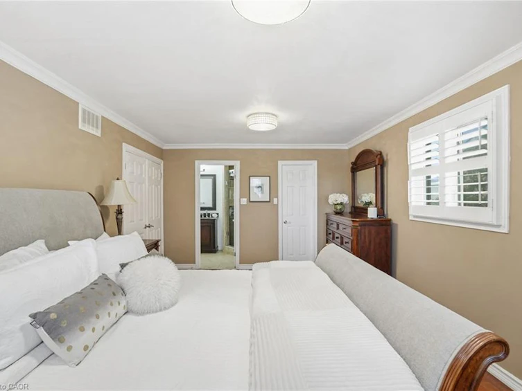 9 Stone Gate Drive, Grimsby, ON, L3M 5C6 - 26
