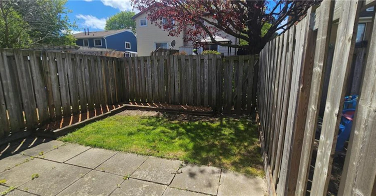 6-210 Glamis Road, Cambridge, ON, N1R 6L3 - 3
