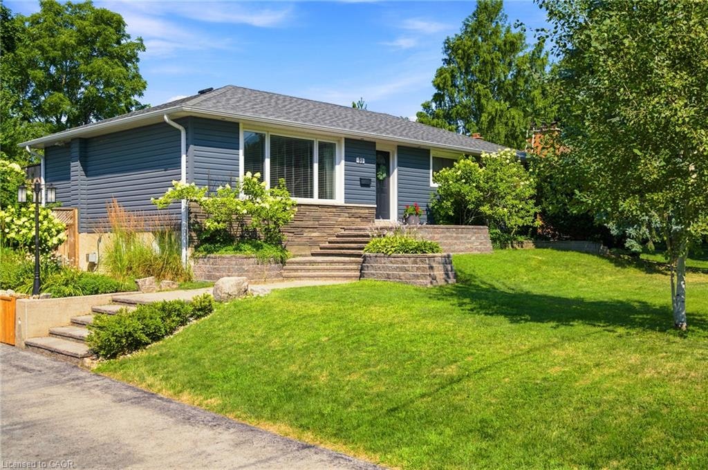 31 Algonquin Avenue, Hamilton, ON, L9H 7K9 - 3