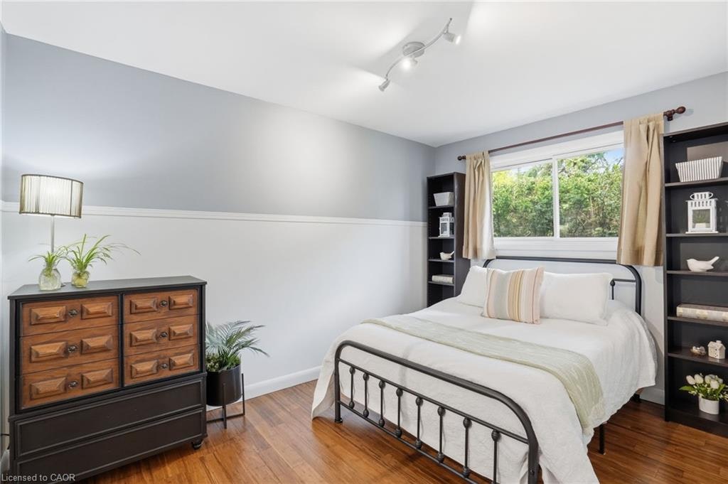 31 Algonquin Avenue, Hamilton, ON, L9H 7K9 - 22
