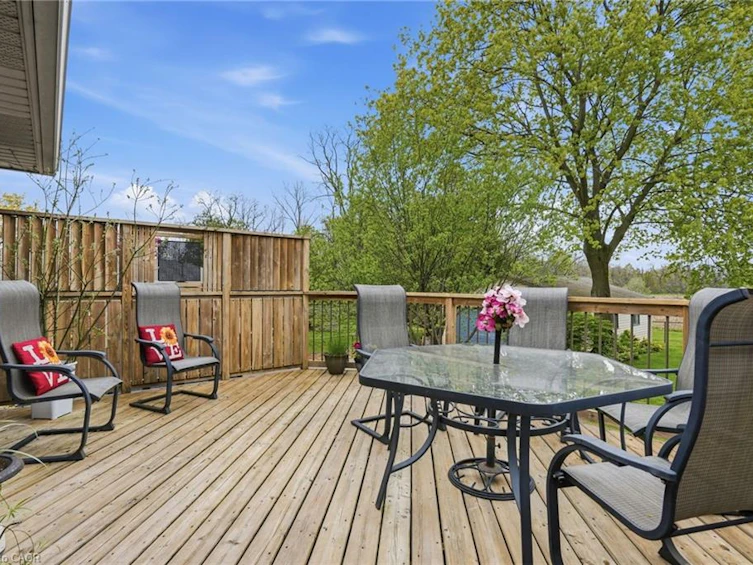 31 Algonquin Avenue, Hamilton, ON, L9H 7K9 - 35