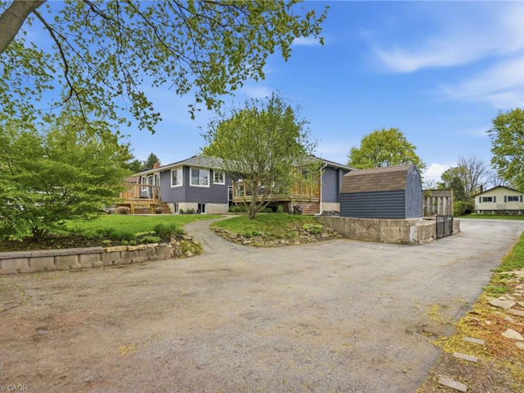 31 Algonquin Avenue, Hamilton, ON, L9H 7K9 - 40