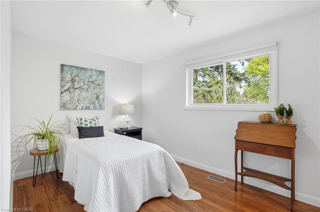 31 Algonquin Avenue, Hamilton, ON, L9H 7K9 - 23