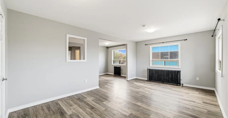5-468 Main Street E, Hamilton, ON, L8N 1K6 - 4