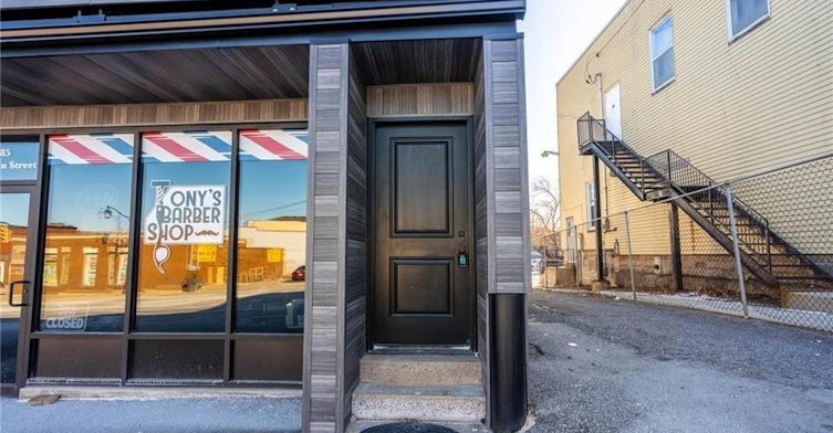 3-4289 Mountain Street, Lincoln, ON, L0R 1B0 - 2