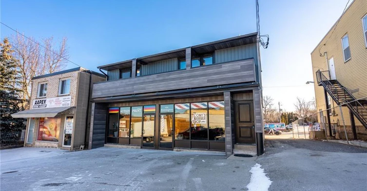 3-4289 Mountain Street, Lincoln, ON, L0R 1B0