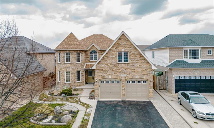 216 Mcnichol Drive