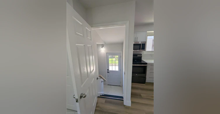 494 West 5th Street, Hamilton, ON, L9C 3P8 - 16