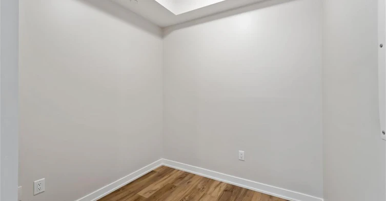 318-600 North Service Road, Hamilton, ON, L8E 0L2 - 11