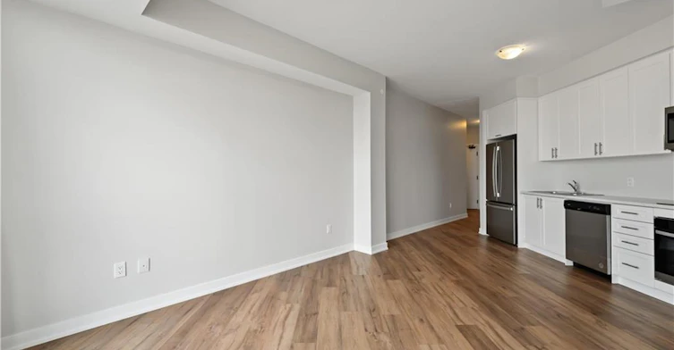 318-600 North Service Road, Hamilton, ON, L8E 0L2 - 22