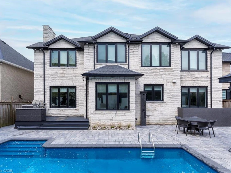 27 Elodia Court, Hamilton, ON, L9C 7R2 - 39