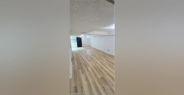 LOWER-716 Westminster Drive S, Cambridge, ON, N3H 1V2 - 4