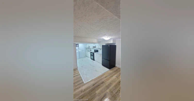 LOWER-716 Westminster Drive S, Cambridge, ON, N3H 1V2 - 6
