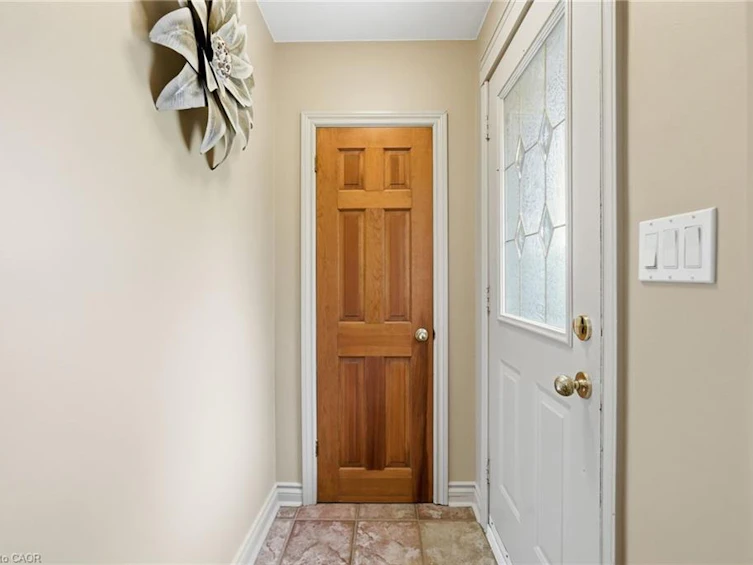 21 Brian Boulevard, Hamilton, ON, L8B 0C7 - 4