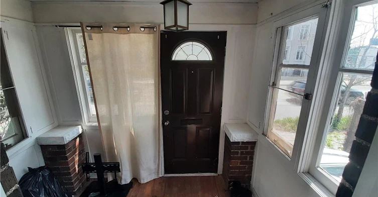 180 Dufferin Street, Toronto, ON, M6K 1Z2 - 2