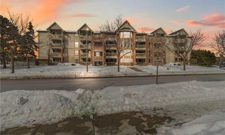 110-4015 Kilmer Drive