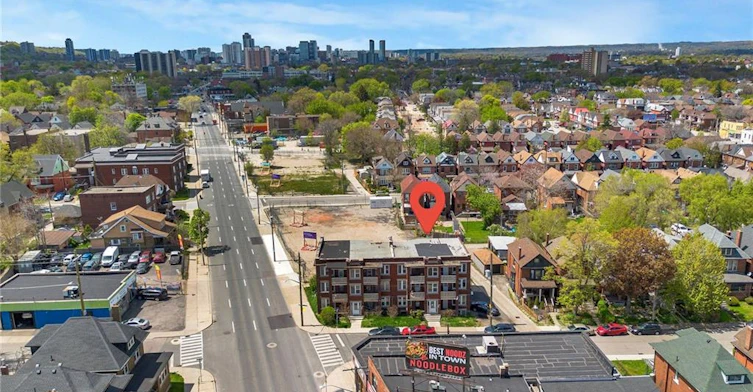 8-5 Fairholt Road, Hamilton, ON, L8M 2S9 - 19