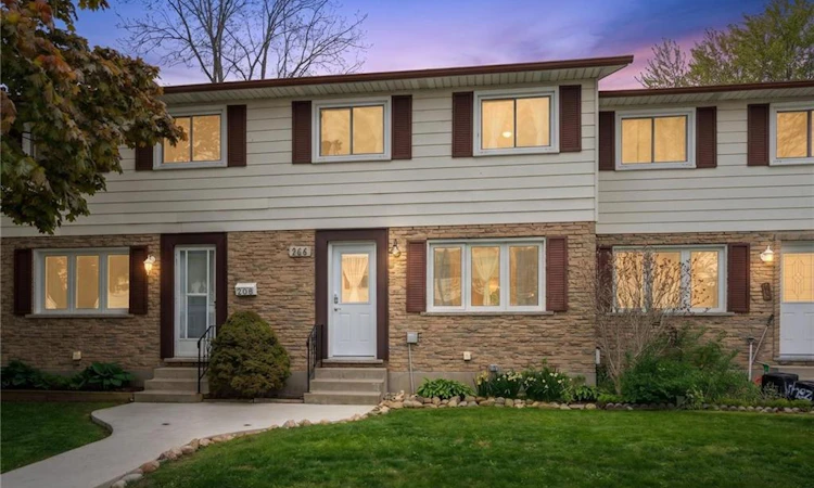 206 Richardson Drive