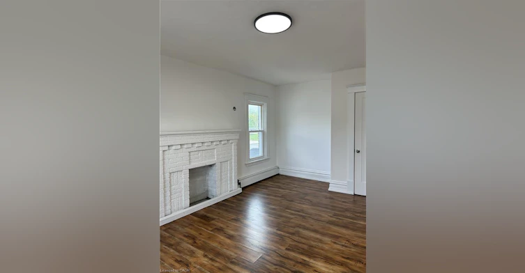 2-3 Balmoral Avenue S, Hamilton, ON, L8M 3J7 - 9