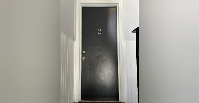 2-3 Balmoral Avenue S, Hamilton, ON, L8M 3J7 - 2