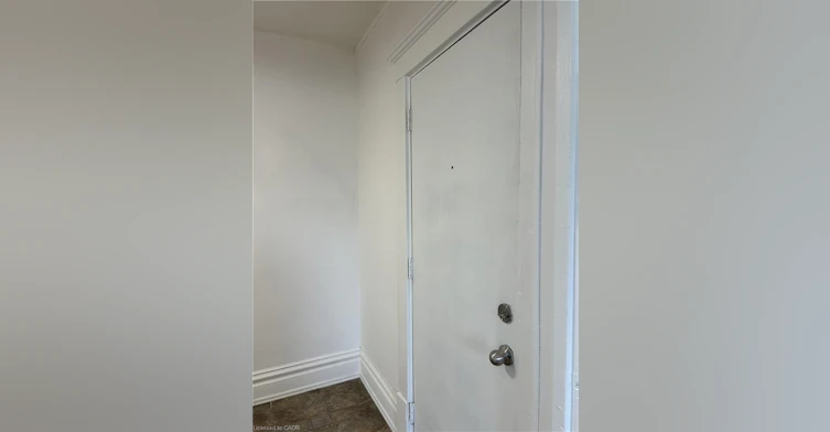 2-3 Balmoral Avenue S, Hamilton, ON, L8M 3J7 - 5