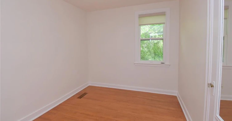 136 Glen Road, Hamilton, ON, L8S 3M9 - 31