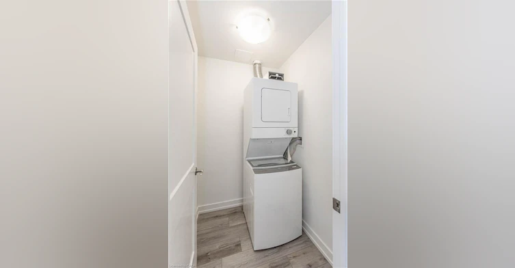 520-251 Northfield Drive E, Waterloo, ON, N2K 0G9 - 29