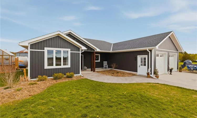 401372 Grey Rd 4