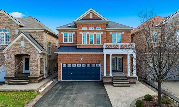 884 Stoutt Crescent