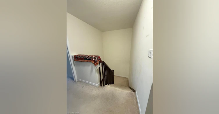 UPPER-63 Ridge Road, Cambridge, ON, N3E 0C6 - 8